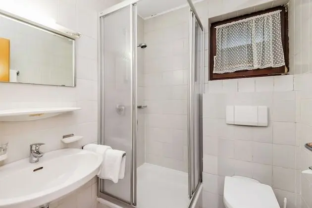 Economy İki Ayrı Yataklı Oda