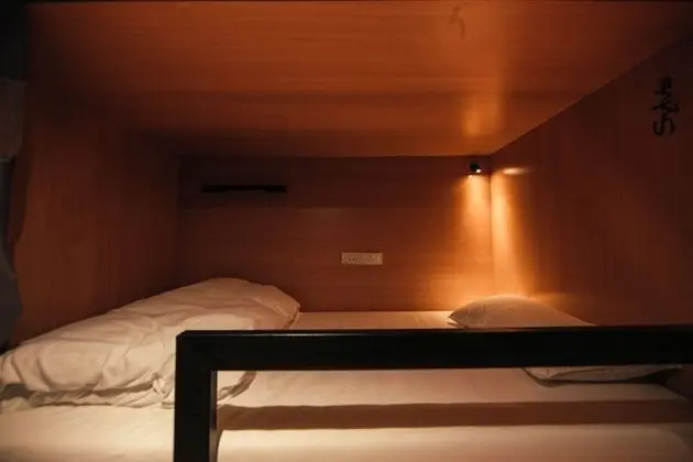 Deluxe Ortak Ranzalı Oda, Karma Ranzalı Oda