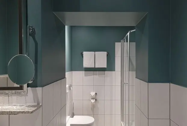 Premium Tek Büyük Yataklı Oda