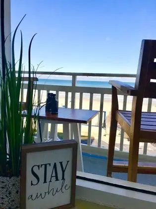 Stüdyo, Okyanus Manzaralı, Okyanusa Sıfır (Beach Daze)