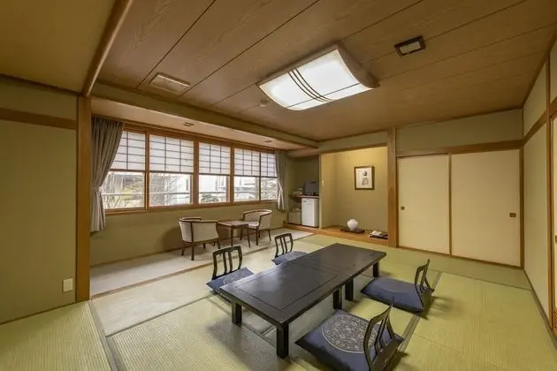 Traditional Oda, Sigara İçilebilir (Japanese Style)