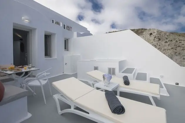 Honeymoon Studio Suite, Hot Tub, Sea View