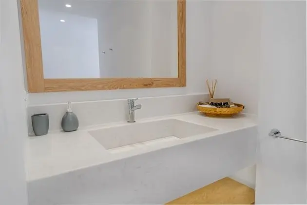 Standard Suite, Hot Tub (Thalia)