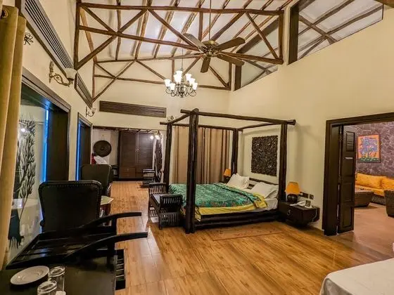 Luxury Süit, 1 En Büyük (King) Boy Yatak, Sigara İçilmez, Bahçe Manzaralı