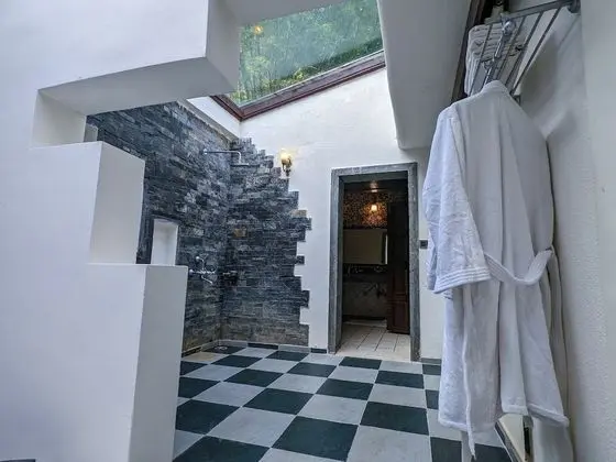 Luxury Süit, 1 En Büyük (King) Boy Yatak, Sigara İçilmez, Bahçe Manzaralı