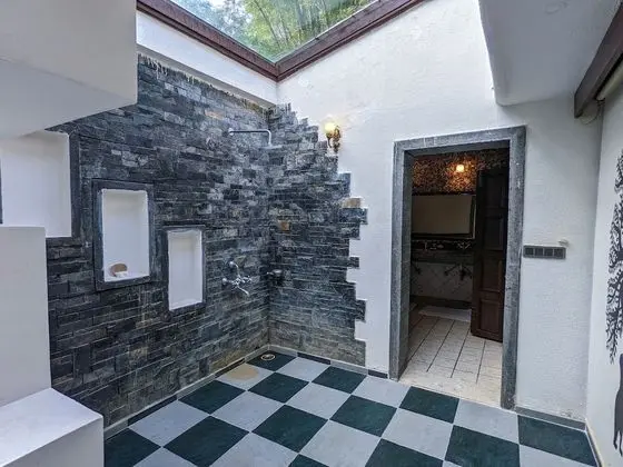 Luxury Süit, 1 En Büyük (King) Boy Yatak, Sigara İçilmez, Bahçe Manzaralı