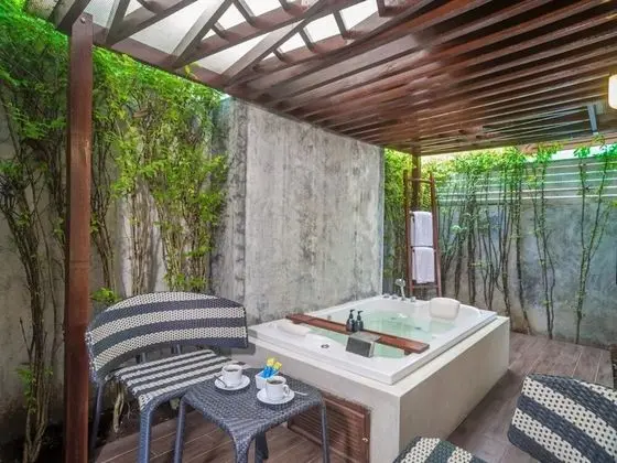 Private Jacuzzi Villa Double Bed