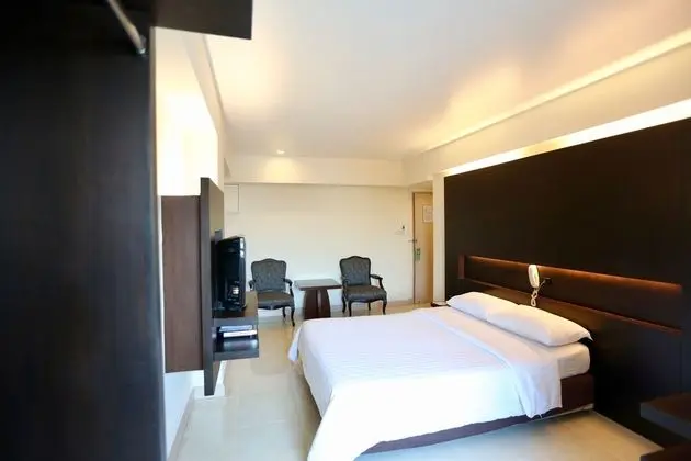 Deluxe