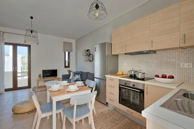 Syra Suite 1.1 Amaryllis