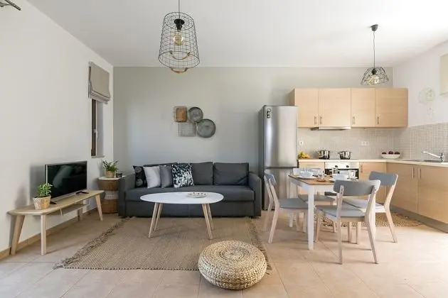 Syra Suite 1.1 Amaryllis