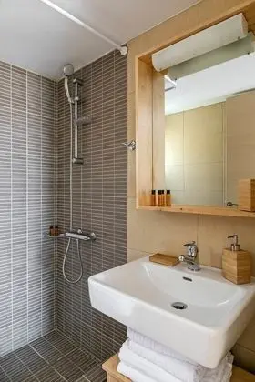 Syra Suite 1.1 Amaryllis