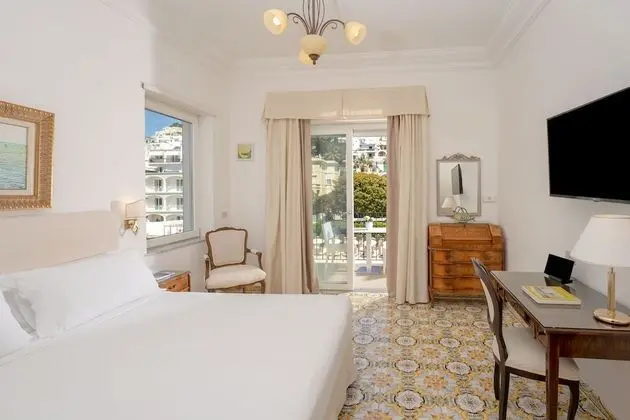 Standard Tek Büyük veya İki Ayrı Yataklı Oda, Balkon, Bahçe Manzaralı