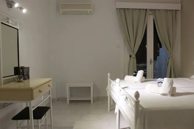 Standard Tek Büyük veya İki Ayrı Yataklı Oda