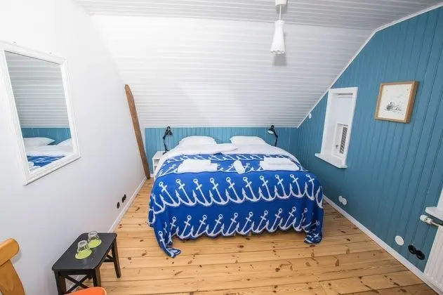 Tek Büyük Yataklı Oda, Ortak Banyo