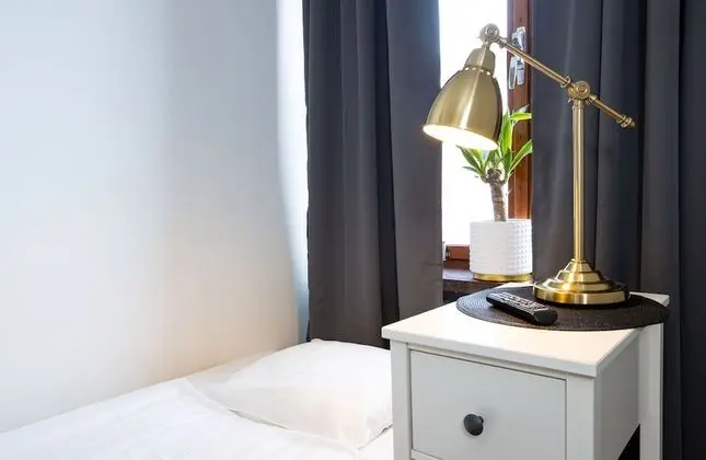 Tek Kişilik Oda, Ortak Banyo