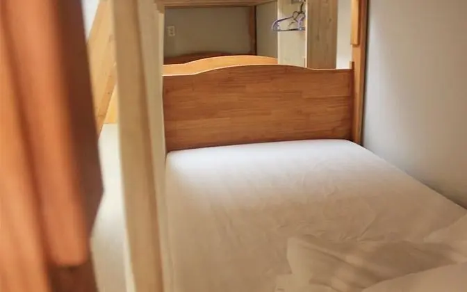 Ortak Ranzalı Oda (5 Beds)