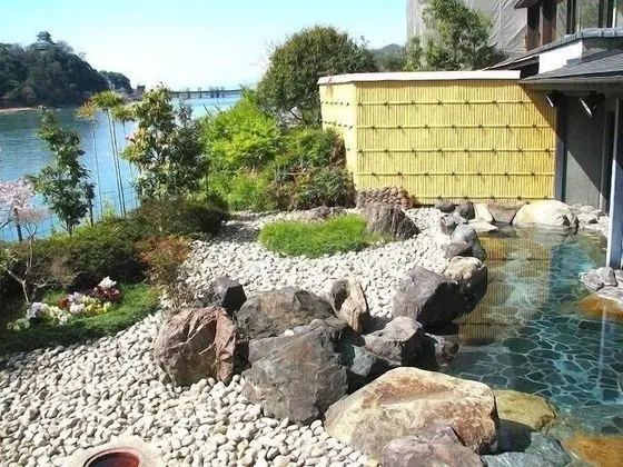 Traditional Oda (Japanese-Style)