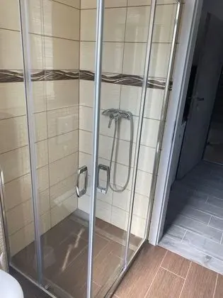 Exclusive Stüdyo Süit