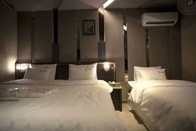 Deluxe İki Ayrı Yataklı Oda
