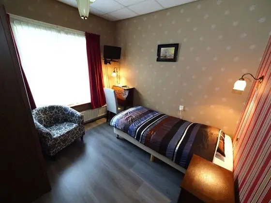 Standard Tek Kişilik Oda, 1 Tek Kişilik Yatak, Sigara İçilmez