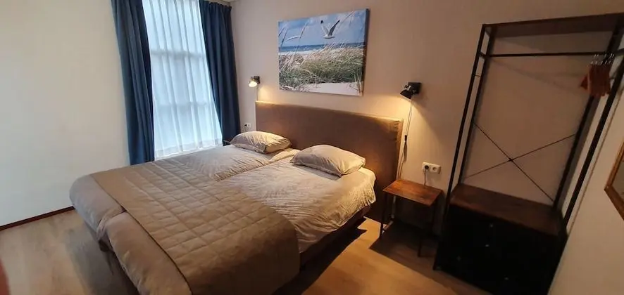 Tek Büyük veya İki Ayrı Yataklı Oda, 2 Tek Kişilik Yatak, Sigara İçilmez