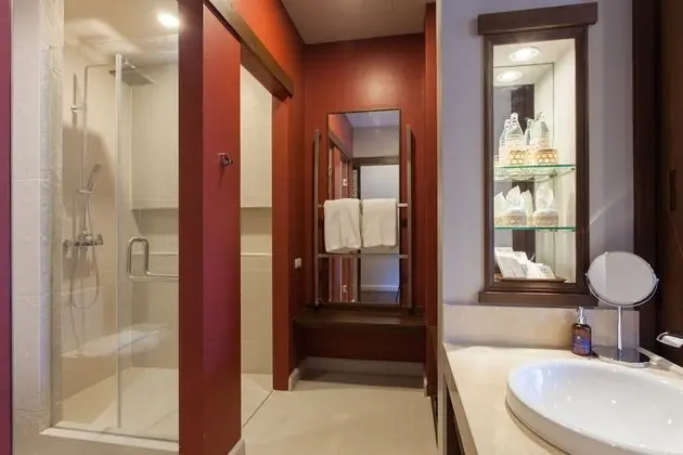 Luxury Oda, 1 En Büyük (King) Boy Yatak, Havuz Kullanımı