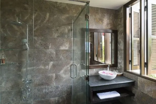 Deluxe Tek Büyük Yataklı Oda, Bahçe Manzaralı