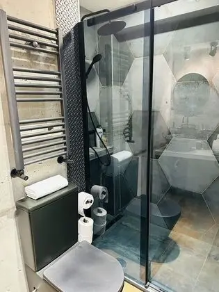 Superior Apart Daire, Özel Banyo (2A)