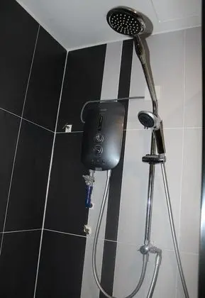 Standard Oda, 1 Büyük (Queen) Boy Yatak