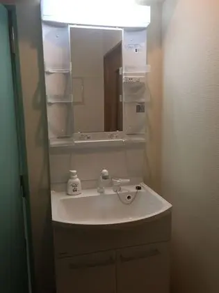 Traditional Oda (3 People with Bathroom Sink)