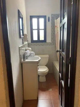 Basic Tek Büyük Yataklı Oda