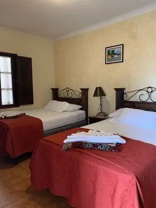 Comfort Tek Büyük veya İki Ayrı Yataklı Oda