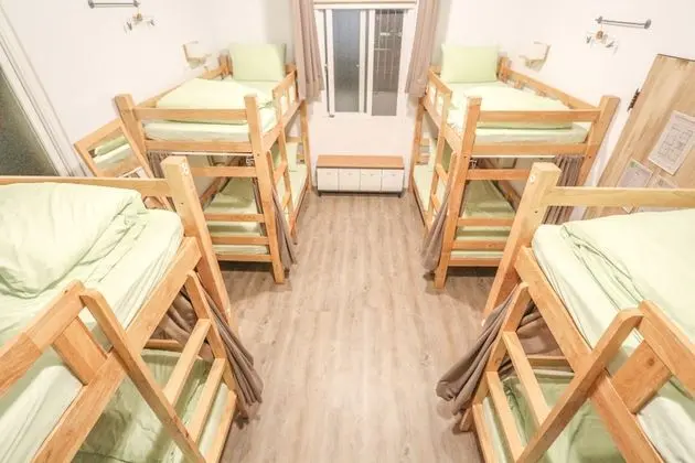 Ortak Ranzalı Oda, Ortak Banyo (FemaleDorm, available for 8 people)