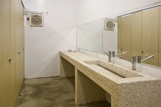 Ortak Ranzalı Oda, Ortak Banyo (MixDorm, available for 8 people)