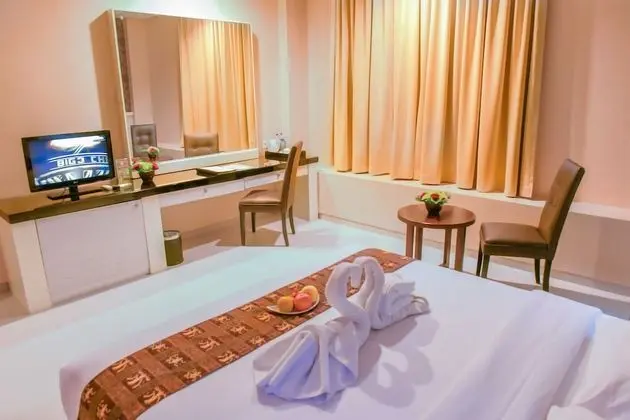 Deluxe Tek Büyük Yataklı Oda