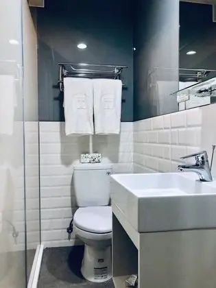 Basic Tek Büyük Yataklı Oda, Penceresiz