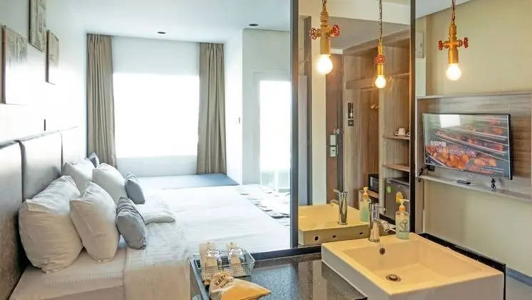 Superior Tek Büyük Yataklı Oda, 1 Çift Kişilik Yatak, Balkon, Şehir Manzaralı
