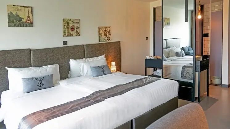 Superior Tek Büyük Yataklı Oda, 1 Çift Kişilik Yatak, Balkon, Şehir Manzaralı