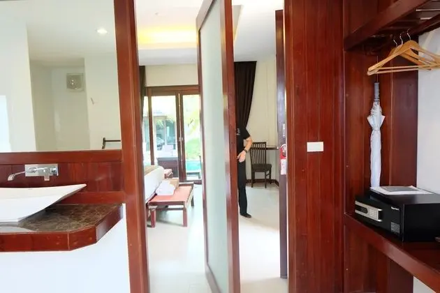 Family Villa, Pool Access
