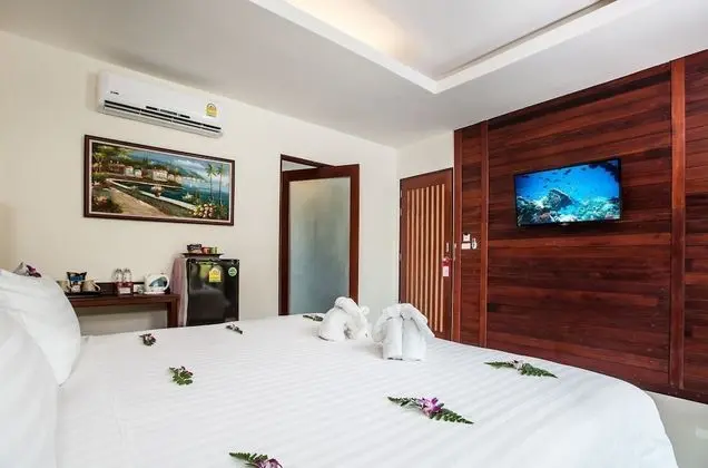 Villa, Pool Access