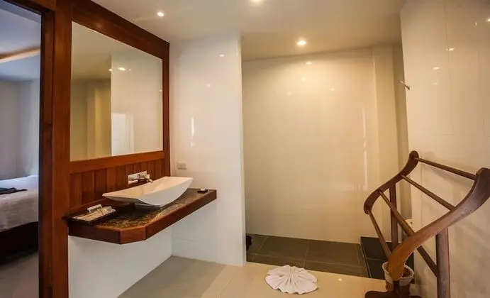Villa, Pool Access