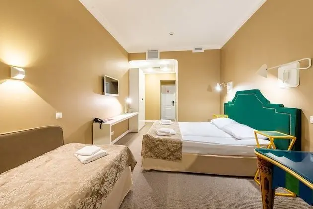 Standard Üç Kişilik Oda