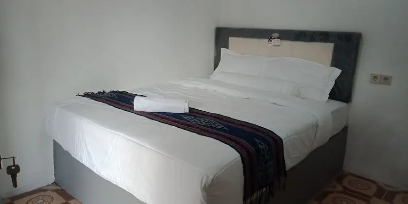 Standard Tek Büyük Yataklı Oda