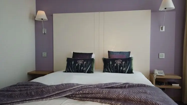 İki Ayrı Yataklı Oda, Şehir Manzaralı