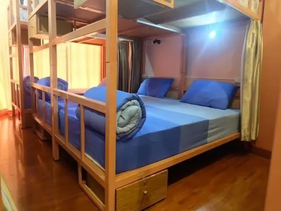 Ortak Ranzalı Oda, Karma Ranzalı Oda