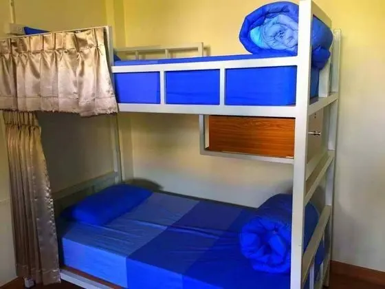 Ortak Ranzalı Oda, Karma Ranzalı Oda