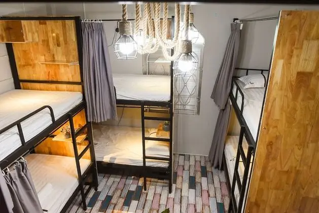 Ortak Ranzalı Oda, Karma Ranzalı Oda (4 Beds)