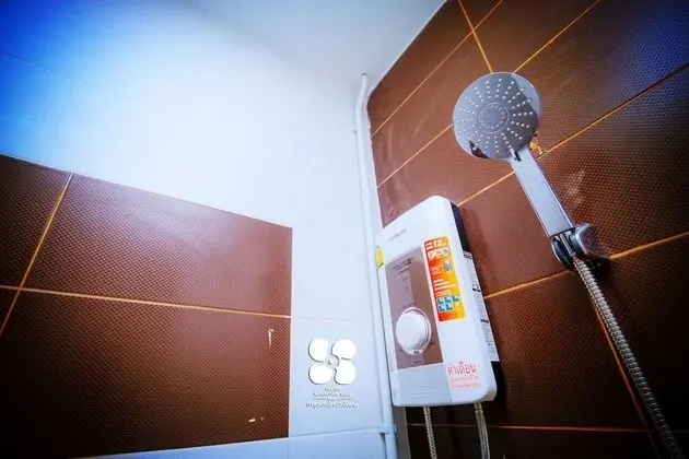 Deluxe Oda, Havuz Kullanımı
