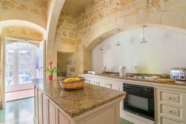 Villa, Sigara İçilebilir