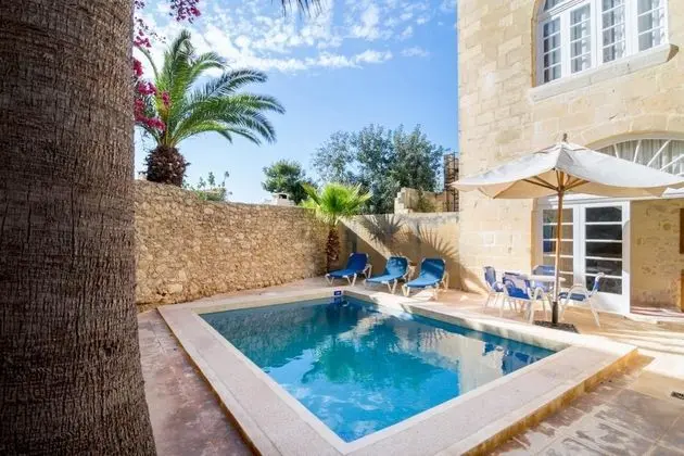 Villa, Sigara İçilebilir